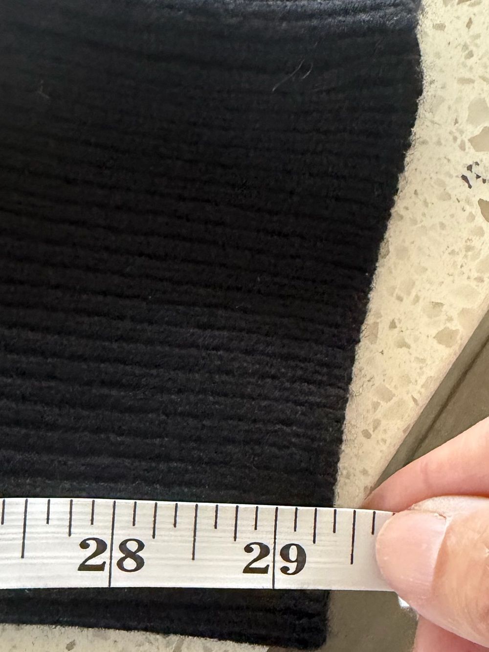 Quince Mongolian Cashmere Black Jogger Pants M MSRP:$119 - Picture 4 of 8